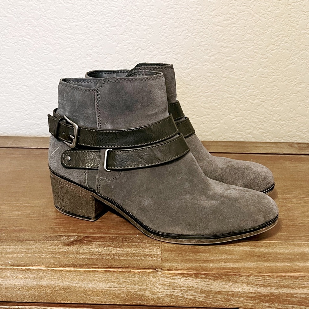 Grey strap boots